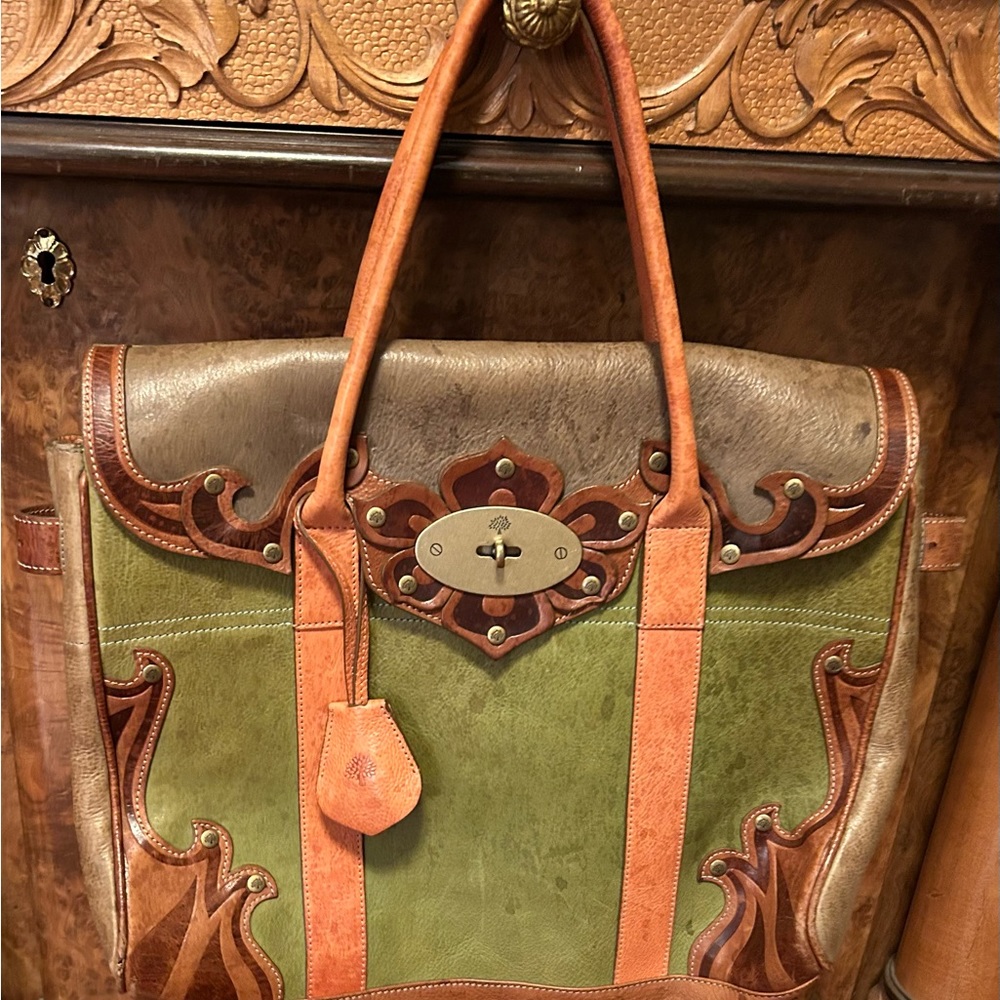 Mulberry Bayswater Large Rare Green Multicolor Tooled, Size: 14W 12L 10H...